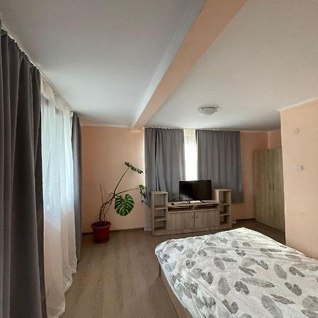 Casa Noastra Appartement Călimăneşti Buitenkant foto