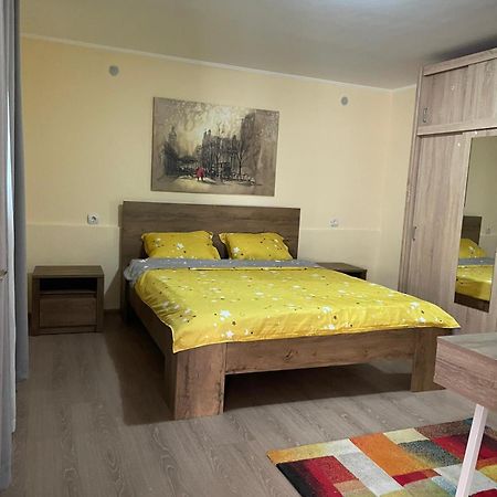 Casa Noastra Appartement Călimăneşti Buitenkant foto