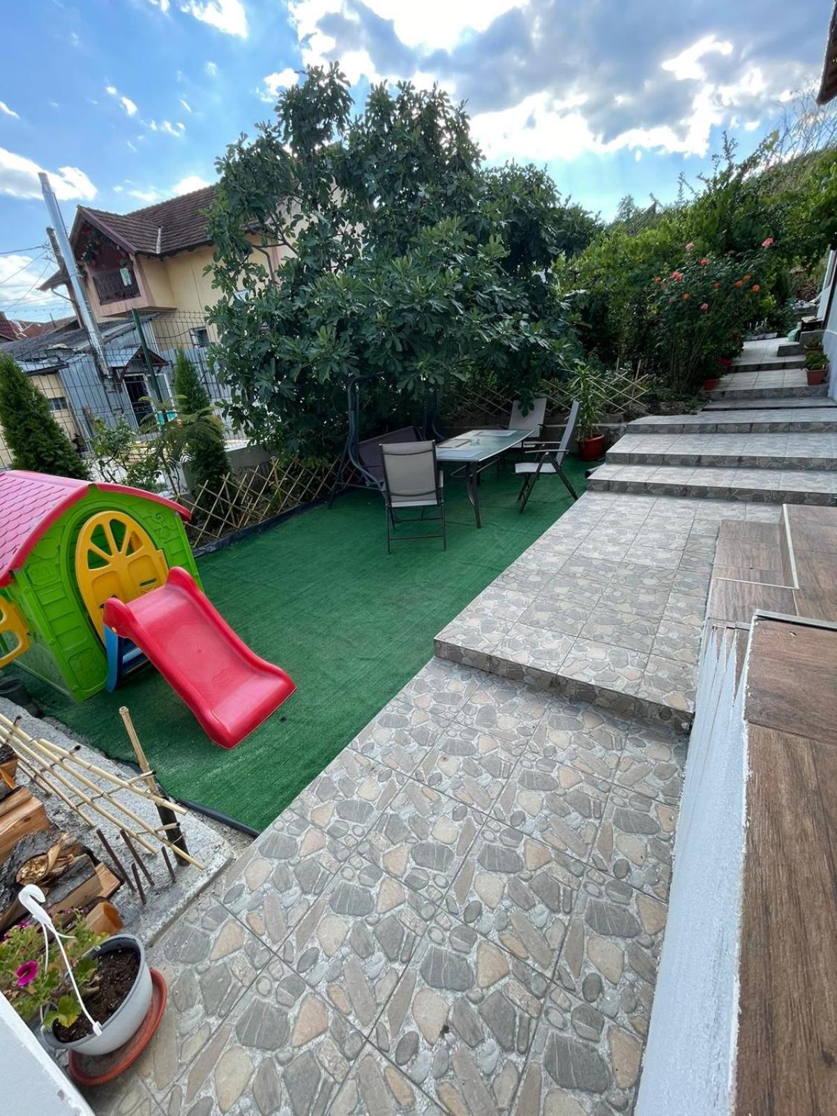Casa Noastra Appartement Călimăneşti Buitenkant foto